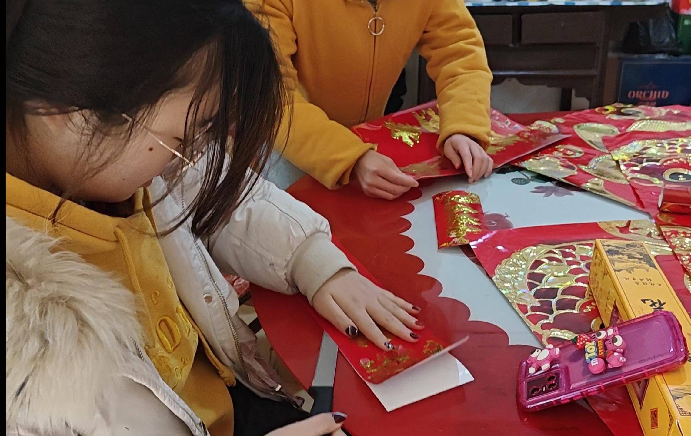 一加手机玩游戏有锯齿-一加手机游戏体验差遭吐槽,性能怪兽为何掉链子?(图2) 一加手机玩游戏有锯齿_游戏锯齿感是怎么造成的_锯齿玩加手机游戏有什么用