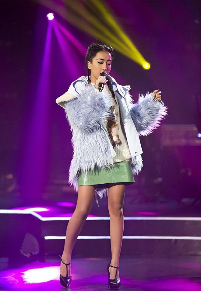 低音号吹奏_吹响低音号角_吹响!上低音号