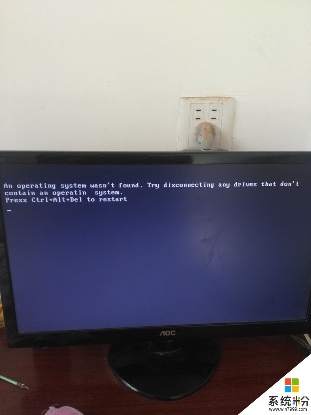 玩游戏手机有时候屏幕闪-玩游戏时手机屏幕闪烁让人急得像热锅上的蚂蚁,怎么办?(图3) 闪屏幕玩时候手机游戏有影响吗_闪屏幕玩时候手机游戏有声音_玩游戏手机有时候屏幕闪