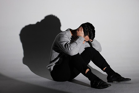 零充:生活中的小确丧,被忽略的无奈与孤独(图5) 零充_手机充q币怎么充_充抖币