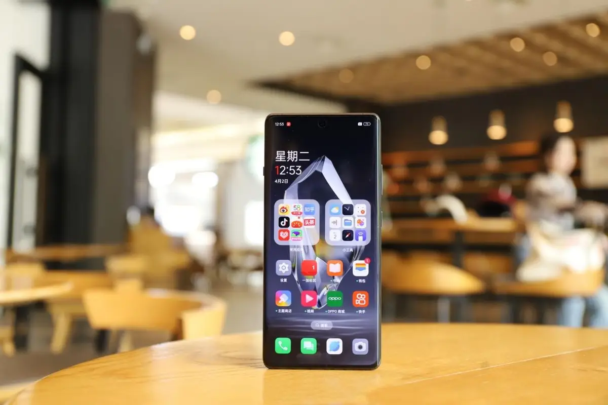 游戏手机清单出炉-游戏手机清单:144Hz 刷新率+超强处理器,让你畅玩游戏世界(图4) 最全手机游戏_游戏手机清单出炉_当前手机游戏排行榜