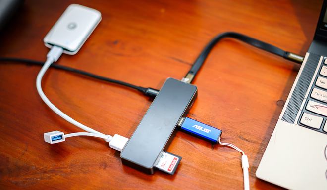 扩展坞打游戏_手机装扩展坞玩游戏_用扩展坞吃鸡需要什么软件