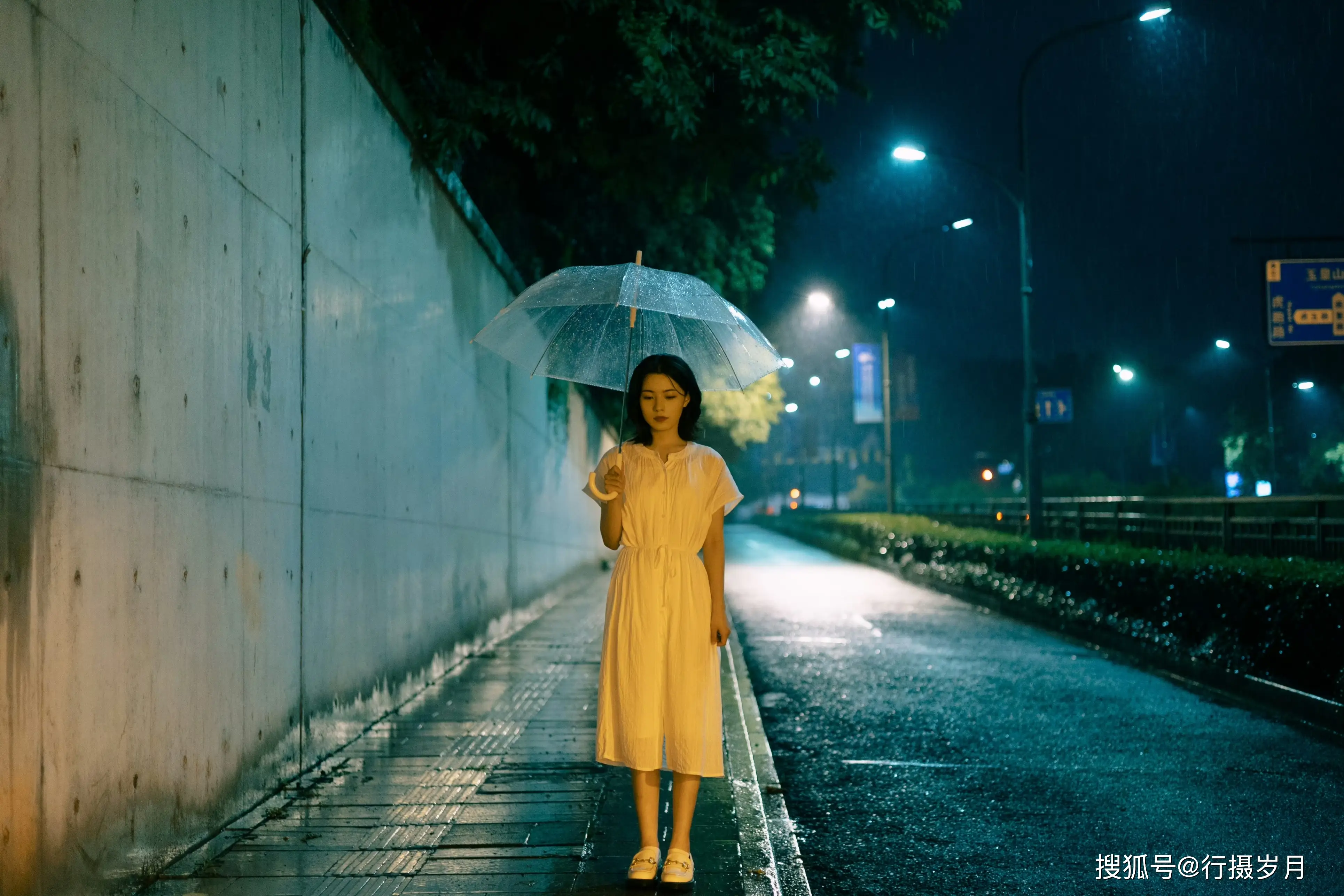 卯月夕颜怎么读_卯月夕颜_卯月夕颜是女主的小说