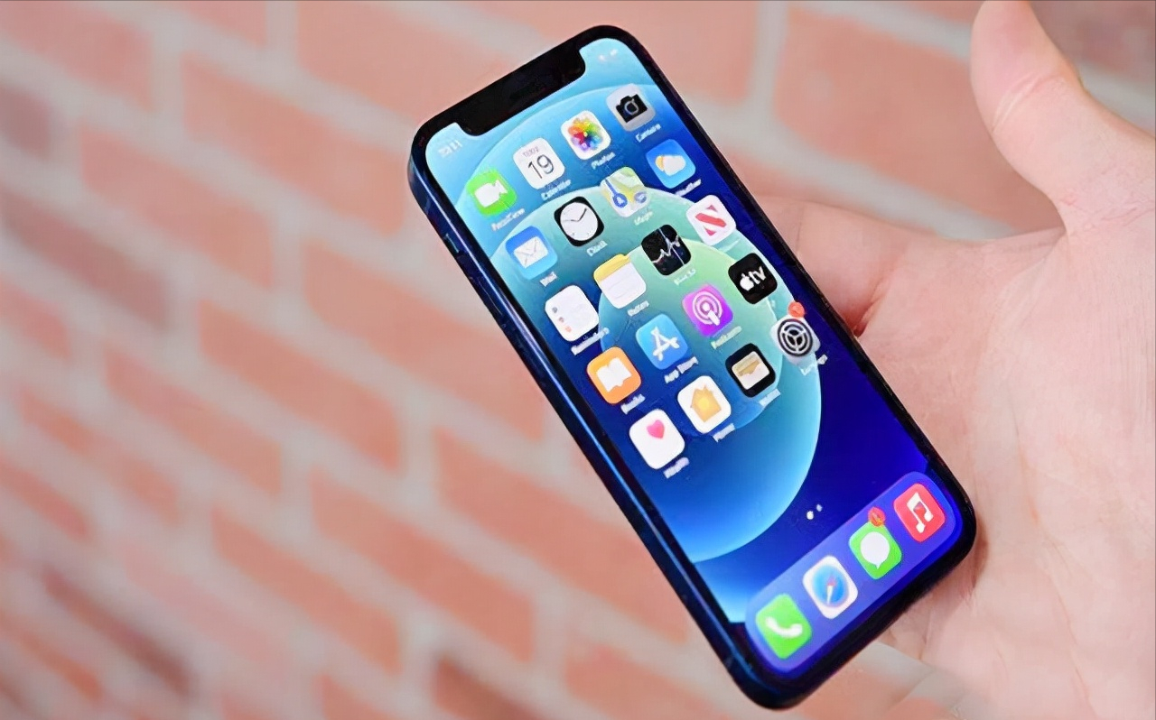 iphone12容易烫_iphone12烫手_iphone12发烫是通病还是个例