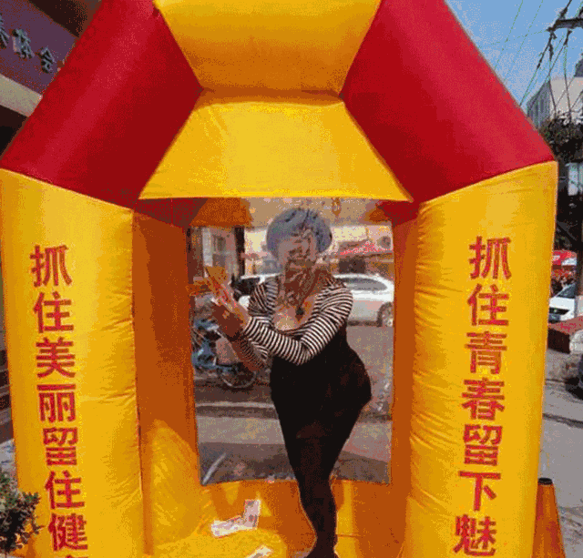 游戏手机壁纸动态_动态壁纸小游戏_壁纸动态手机游戏软件