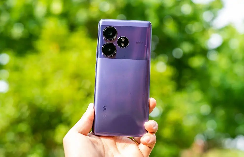 玩游戏跑滴滴不卡手机配置-手机配置大揭秘:处理器、内存、屏幕、电池,一个都不能少(图3) 跑滴滴对手机内存有要求吗_玩游戏跑滴滴不卡手机配置_跑滴滴手机运行需要几g运存