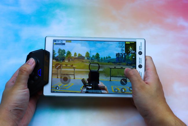 用平板打游戏的手机-手机变平板的游戏神器,让你游戏体验飞升(图5) 平板打手机游戏用什么软件_平板打手机游戏用什么模式_用平板打游戏的手机