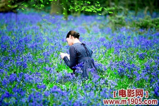 电影诗人的爱在线完整版_诗人电影_电影诗人里张目怎么知道毛裤