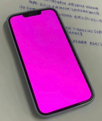 腾讯手机助手更新游戏卡住,用户哭笑不得,是 bug 还是另有原因?(图1) 腾讯手机助手更新游戏卡_腾讯手游助手游戏更新卡住了_助手腾讯更新卡手机游戏怎么办