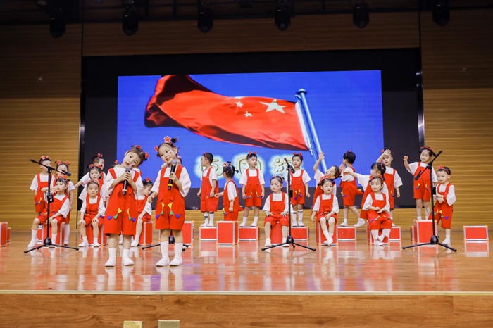 幼儿园六一节目表演视频_幼儿园六一儿童节目_六一幼儿园节目
