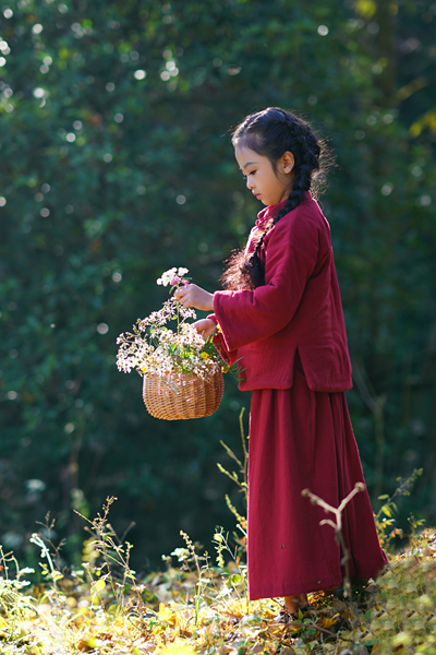 藤原豆腐店:小镇角落的温暖港湾,承载着童年与邻里情(图4) 藤原豆腐店的豆腐_藤原豆腐店_藤原豆腐店场景制作
