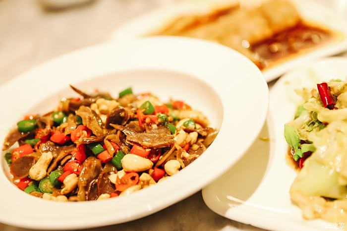 莉亚西弗尔_莉亚西餐厅_西莉亚