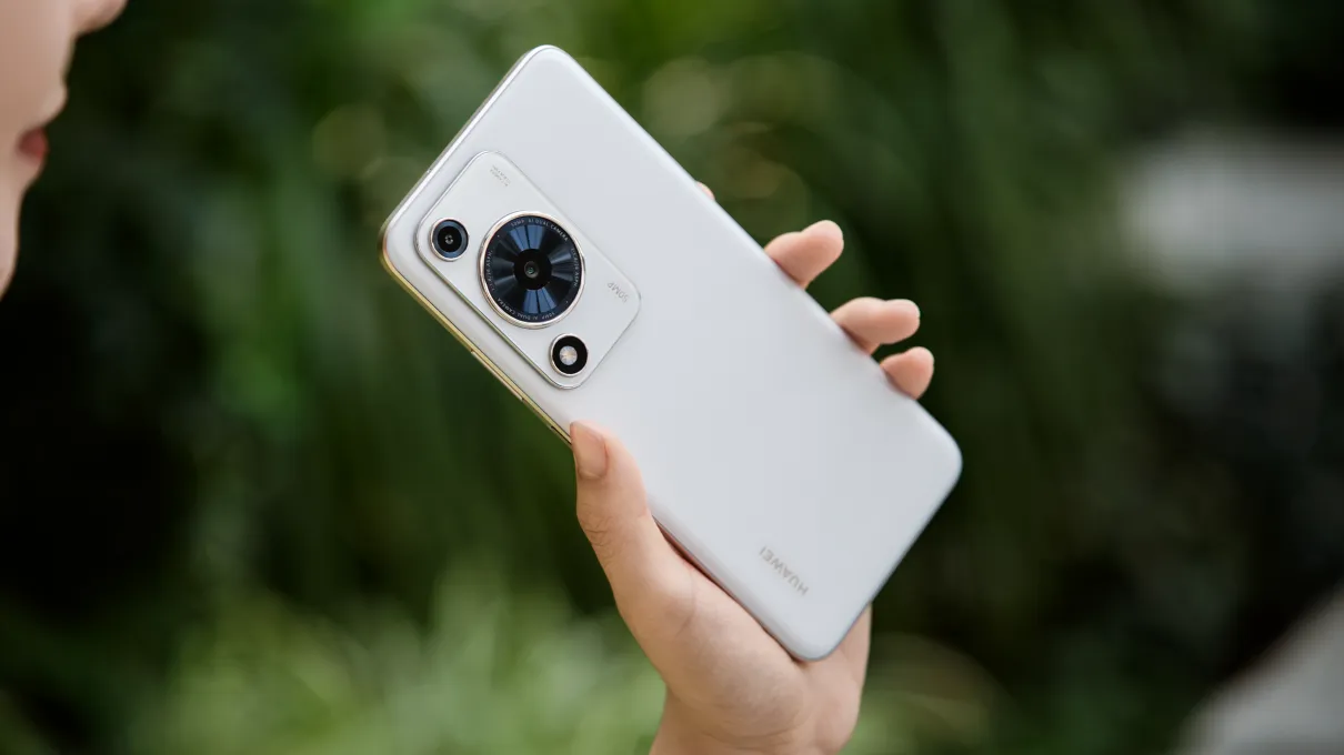 腾讯云游戏支持手机吗-腾讯云游戏:手机上畅玩大作的魔法,画面清晰操作流畅(图1) 腾讯云游戏支持手机吗_腾讯云游戏支持哪些游戏_腾讯云游戏手机能玩吗