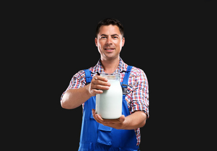 送奶员手机版小游戏下载_送奶员累不累_送奶工是一个怎样的人