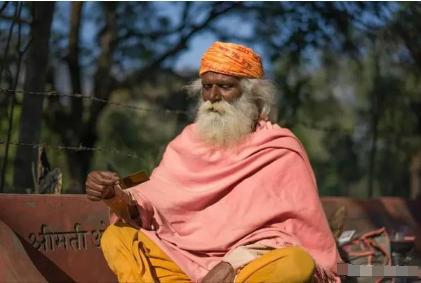 印度列车单机手机游戏-印度列车上玩单机手机游戏:乐趣与烦恼并存(图1) 印度列车单机手机游戏_印度列车模拟下载_印度列车模拟器2020破解版