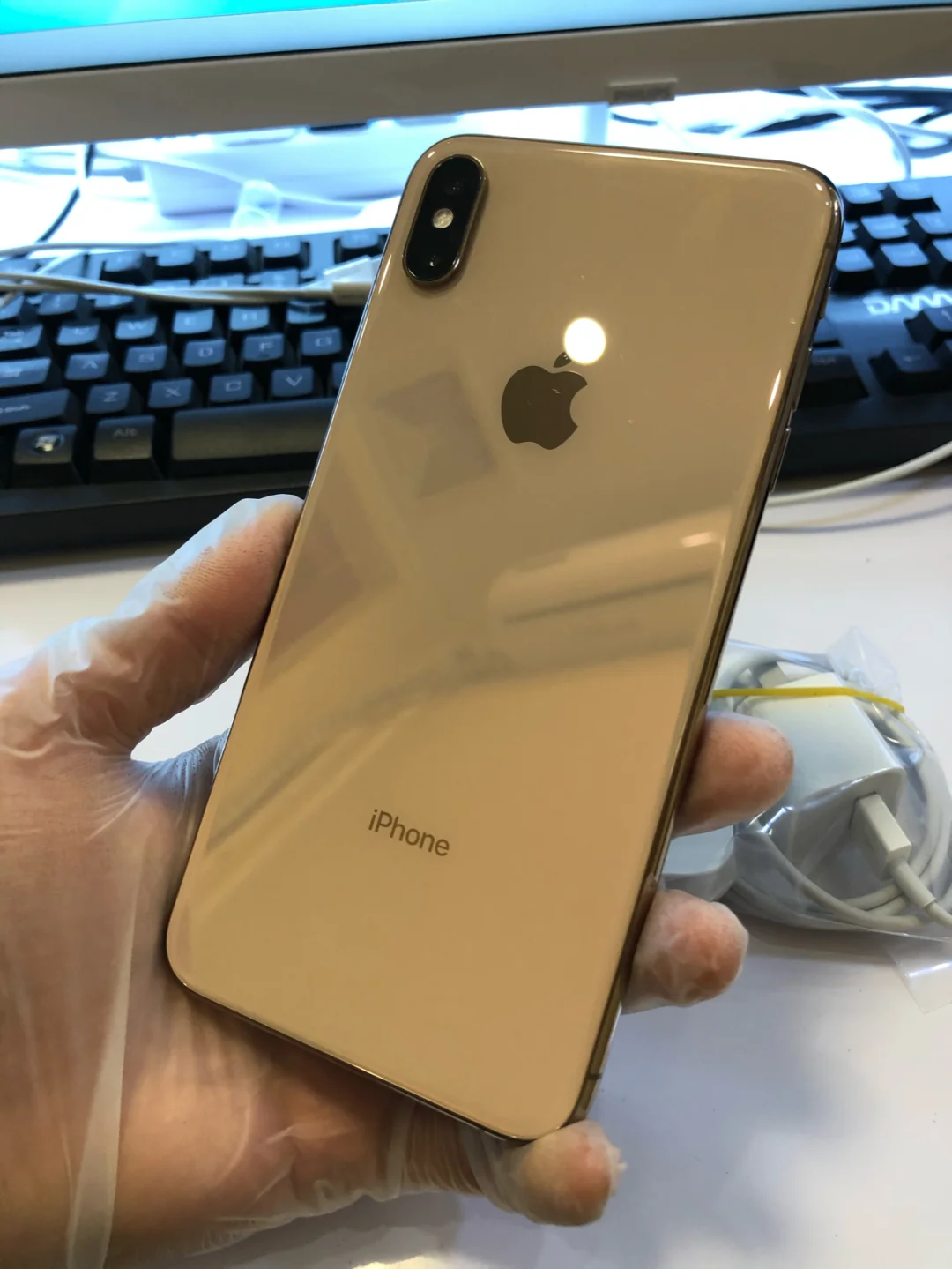 iphone11防水吗-iPhone11 防水性能超强,但这些细节你必须知道(图2) 防水iphone14_iphone11防水吗_防水iphone泡水了怎么办