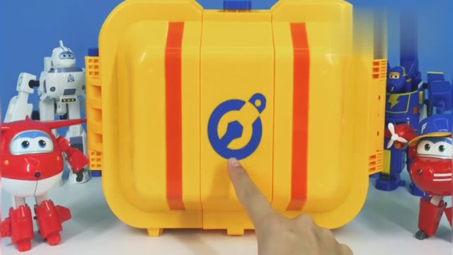 自制手机游戏小工具箱,提升游戏体验的酷炫神器(图2) 自制箱子_自制手机游戏小工具箱_自制箱子玩具