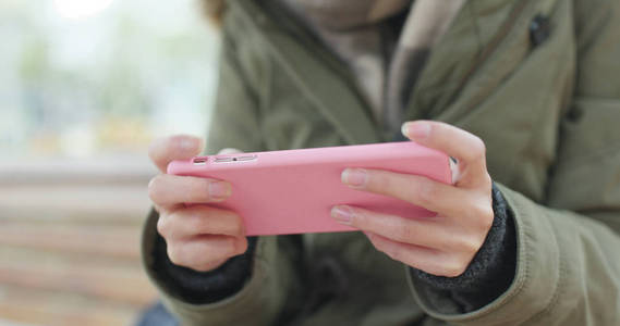 原因卡玩手机游戏是怎么回事_玩手机游戏老卡怎么办_玩游戏手机卡是为什么原因