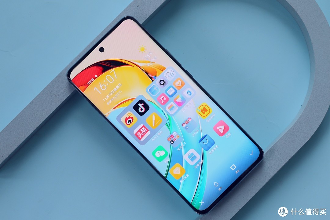 游戏手机游戏新闻-未来之战引发游戏手机热潮,高刷新率屏幕、超强散热系统等成亮点(图5) 手机游戏新闻资讯_游戏手机游戏新闻_游戏新闻app