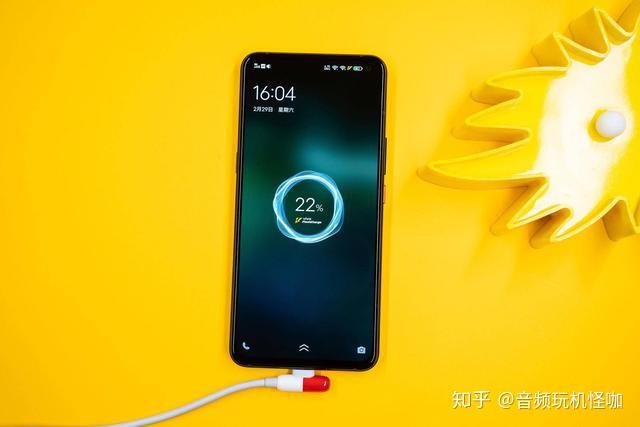 双核手机玩游戏体验:流畅、不卡顿、散热好、续航强(图2) 双核手机玩游戏_双核玩手机游戏会卡吗_双核玩手机游戏好吗