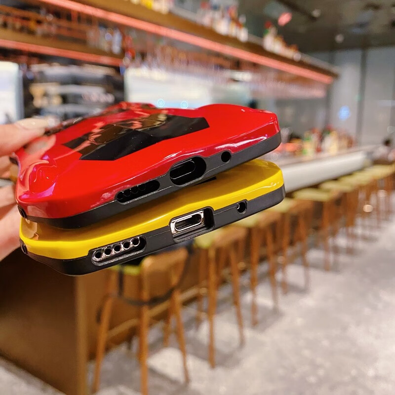 最近很火的打游戏手机壳-超级炫酷的打游戏手机壳:外观与实用的完美结合(图1) 最近很火的打游戏手机壳_最近很火的打游戏手机壳_最近很火的打游戏手机壳