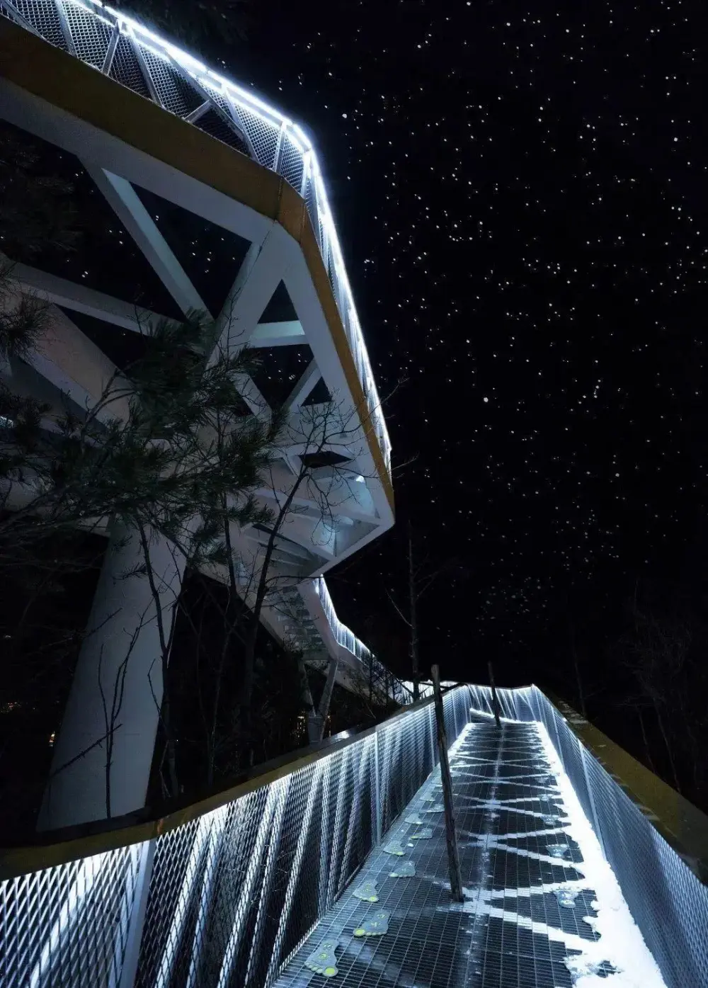 三月十五农历是什么星座_三月十五是什么星座_三月十五