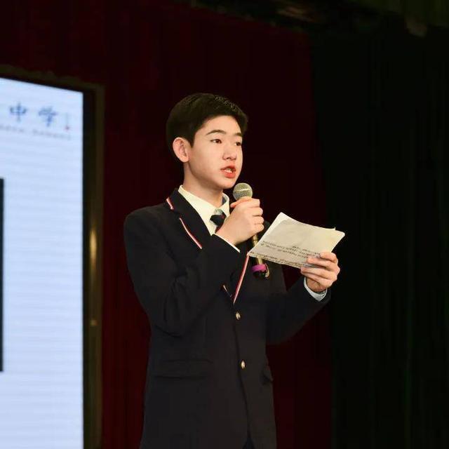 满舰饰真子承太郎_满舰饰真子头像_满舰饰真子