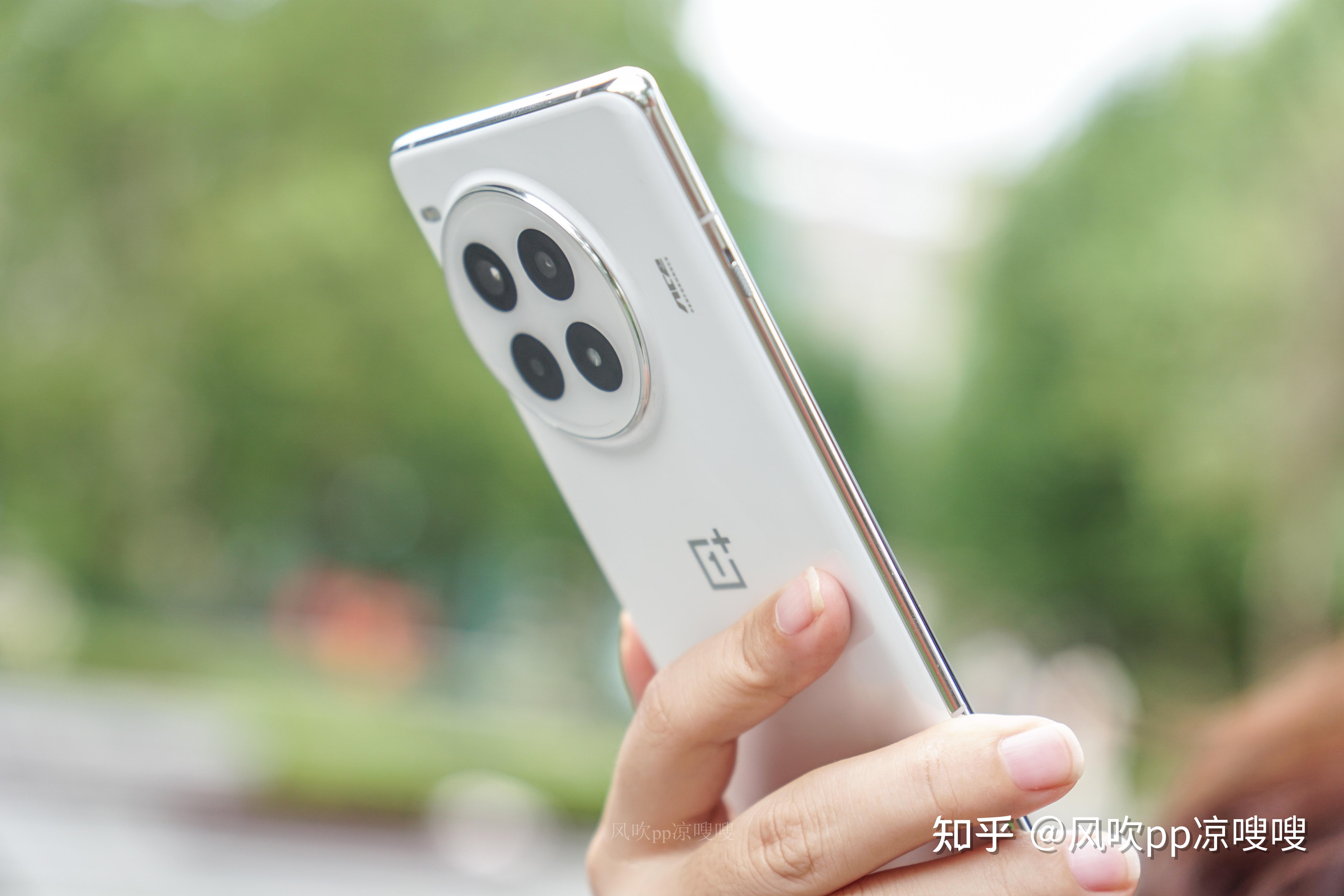 玩游戏极致手机推荐知乎-玩游戏必备!知乎推荐的极致手机,流畅散热续航强(图2) 极致知乎玩推荐手机游戏的小说_玩游戏极致手机推荐知乎_知乎手机游戏推荐