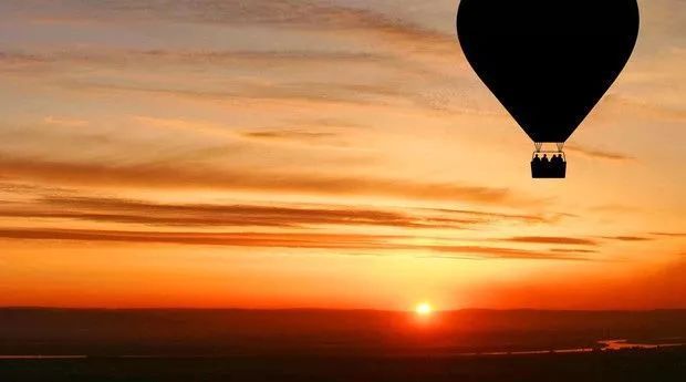 特种兵手机小游戏大全:让你肾上腺素飙升的刺激体验(图1) 特种兵大作战手机版_特种兵大全小说_特种兵手机小游戏大全