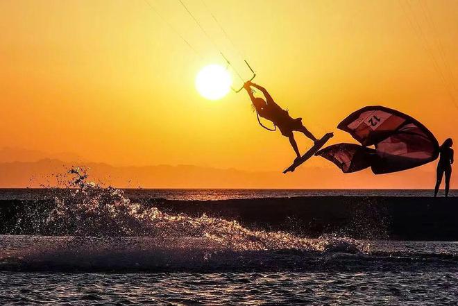 特种兵手机小游戏大全:让你肾上腺素飙升的刺激体验(图4) 特种兵手机小游戏大全_特种兵大作战手机版_特种兵大全小说