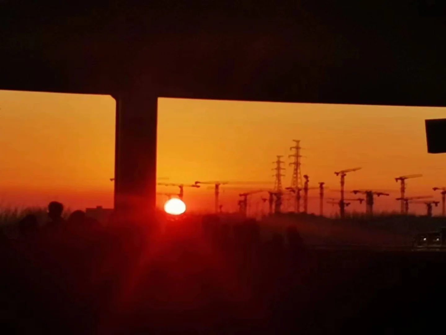 性奴游戏下载手机游戏:刺激与禁忌的边缘冒险(图3) 性奴游戏下载手机游戏_性奴游戏下载手机游戏_性奴游戏下载手机游戏