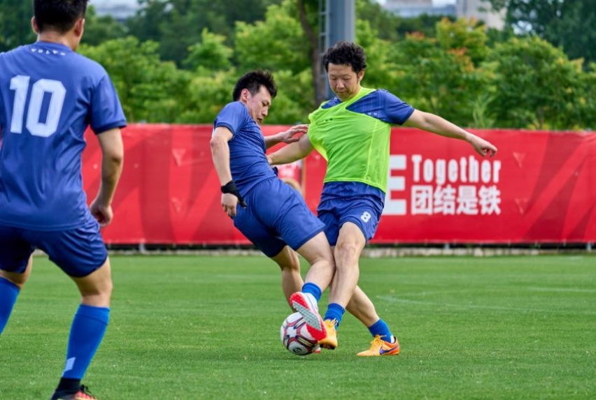 下载模拟导弹车游戏手机版-模拟导弹车游戏手机版:掌控全局,一击必中,热血沸腾等你来战(图4) 导弹模拟破解版下载_导弹车模拟驾驶_下载模拟导弹车游戏手机版