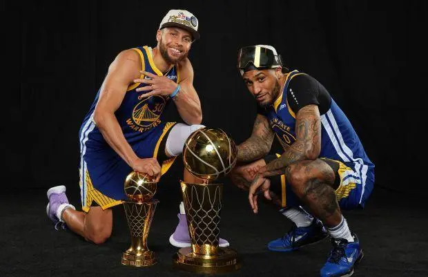 洋服 手机游戏-洋服主题手机游戏:时尚梦想的第二春,视觉盛宴等你来(图3) 手机网页游戏公益服_洋服手机游戏有哪些_洋服 手机游戏