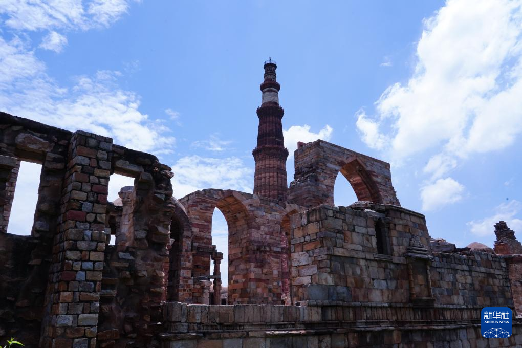 邪恶古堡官方版_邪恶塔堡游戏下载手机版_邪恶古堡下载破解版