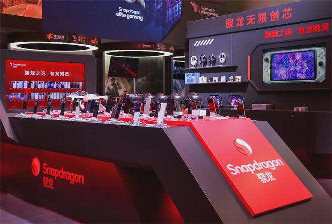 最新手机vr游戏_最新手机游戏开服表_最新手机游戏排行榜2023