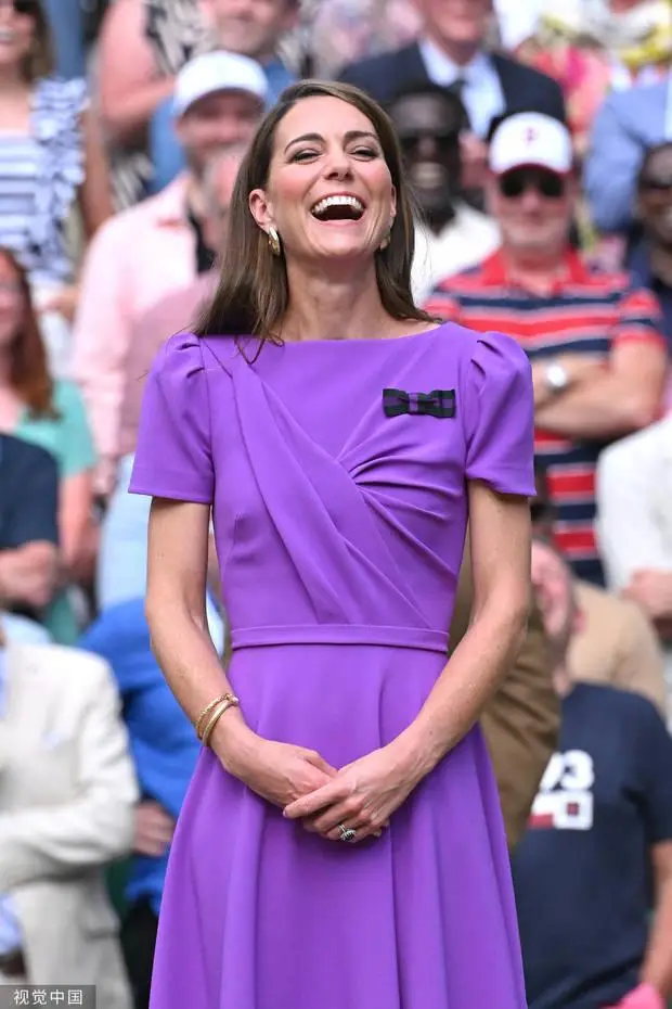 龙宫礼奈:用笑容和画笔驱散阴霾的校园女孩(图3) 龙宫礼奈_龙宫礼奈喜欢圭一吗_龙宫礼奈头像