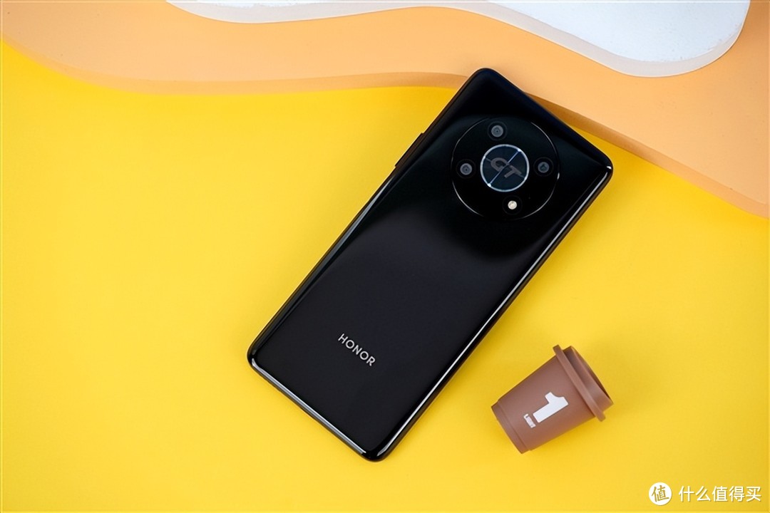 性价比超高游戏手机_性价比性能最高的游戏手机_性价比高的手机游戏