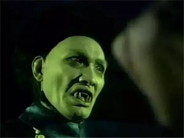 僵尸先生在线国语免费版_僵尸先生国语免费完整版观看_僵尸先生在线观看免费国语高清