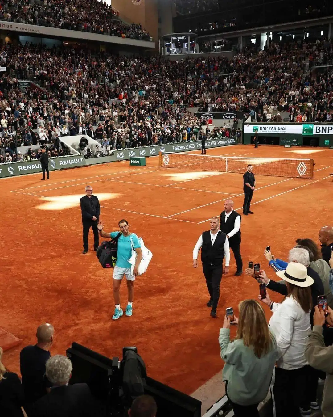 网球游戏手机游戏-手机网球游戏:让你热血沸腾,找回球场激情的绝佳选择(图4) 游戏网球手机怎么玩_手机网球小游戏_网球游戏手机游戏