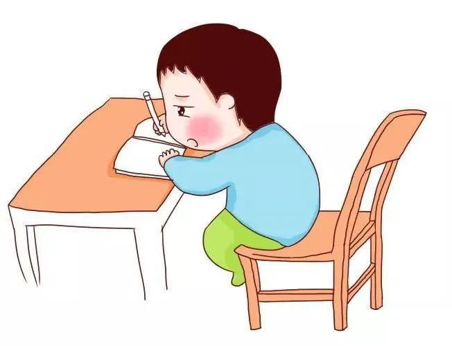 打游戏坐姿_玩手机游戏坐姿_坐姿玩手机游戏的危害