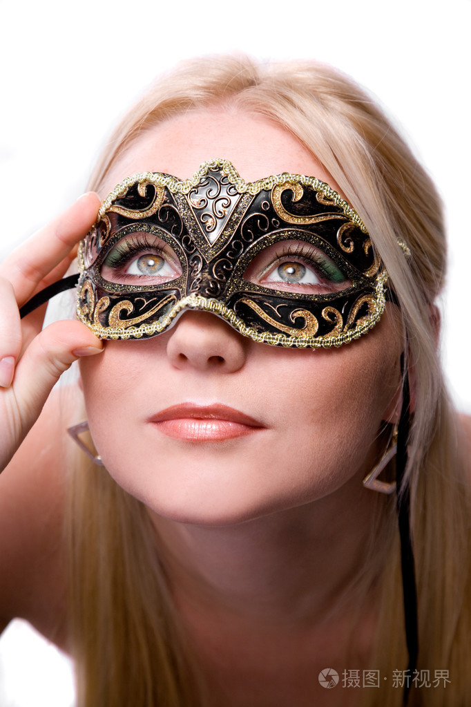 面具后的姐姐_面具姐妹讲的什么_面具姐妹头像