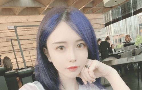 轩墨玩的游戏,游戏直播界的女装大佬(图2) 轩墨玩的游戏,游戏直播界的女装大佬(图2)