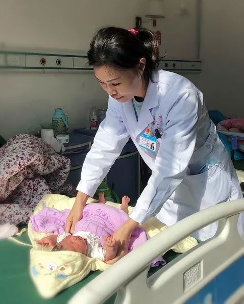 怀孕接生游戏,从怀孕到接生的欢乐游戏之旅(图1) 怀孕接生游戏,从怀孕到接生的欢乐游戏之旅(图1)