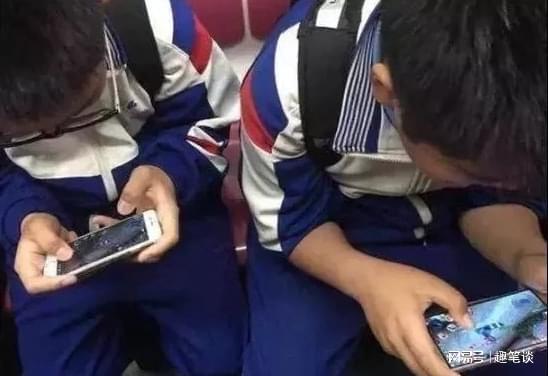 学生因玩游戏,学生时光中的虚拟挑战与现实反思(图3) 学生因玩游戏,学生时光中的虚拟挑战与现实反思(图3)