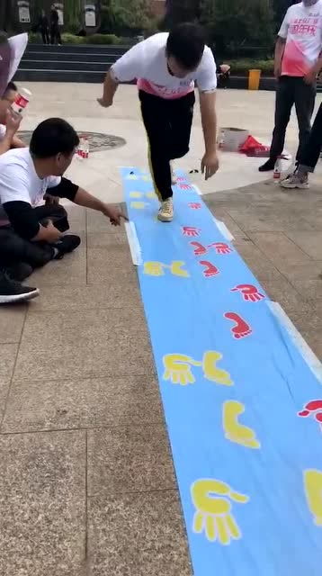手脚小游戏,探索手脚小游戏带来的乐趣与智慧(图1) 手脚小游戏,探索手脚小游戏带来的乐趣与智慧(图1)