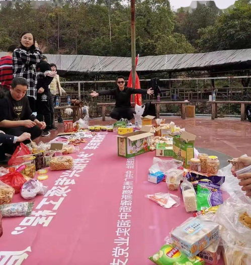 团建接球游戏,团队协作瞬间升温”(图1) 团建接球游戏,团队协作瞬间升温”(图1)