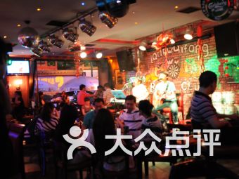 清吧娱乐游戏,畅享休闲时光的完美选择(图1) 清吧娱乐游戏,畅享休闲时光的完美选择(图1)