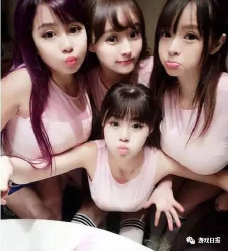 女生游戏胸,揭秘女生游戏胸的时尚潮流(图1) 女生游戏胸,揭秘女生游戏胸的时尚潮流(图1)
