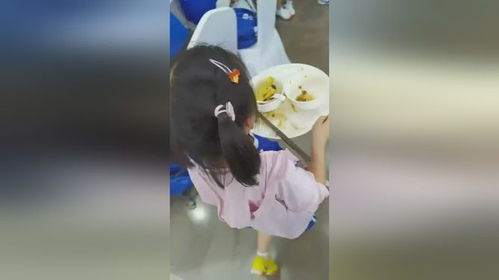 舔盘子游戏,揭秘舔盘子游戏的趣味与智慧(图3) 舔盘子游戏,揭秘舔盘子游戏的趣味与智慧(图3)