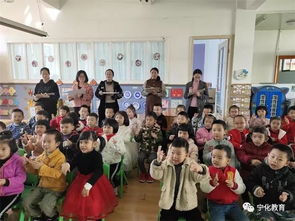保育员在幼儿游戏时的工作有哪些,保育员在幼儿游戏中的关键角色与工作概述(图3) 保育员在幼儿游戏时的工作有哪些,保育员在幼儿游戏中的关键角色与工作概述(图3)